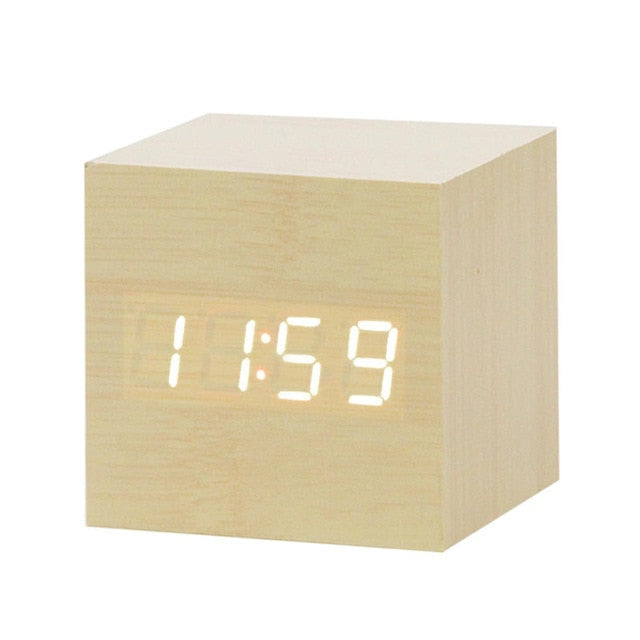 Horloge Réveil Numérique LED - Contrôle Vocal et Affichage Clair