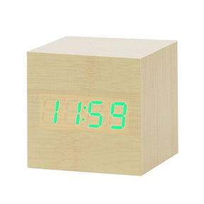 Horloge Réveil Numérique LED - Contrôle Vocal et Affichage Clair