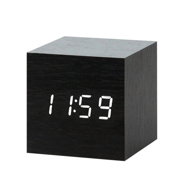 Horloge Réveil Numérique LED - Contrôle Vocal et Affichage Clair