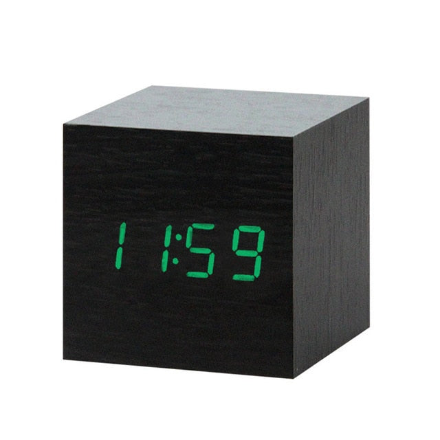 Horloge Réveil Numérique LED - Contrôle Vocal et Affichage Clair