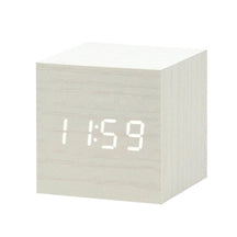 Horloge Réveil Numérique LED - Contrôle Vocal et Affichage Clair