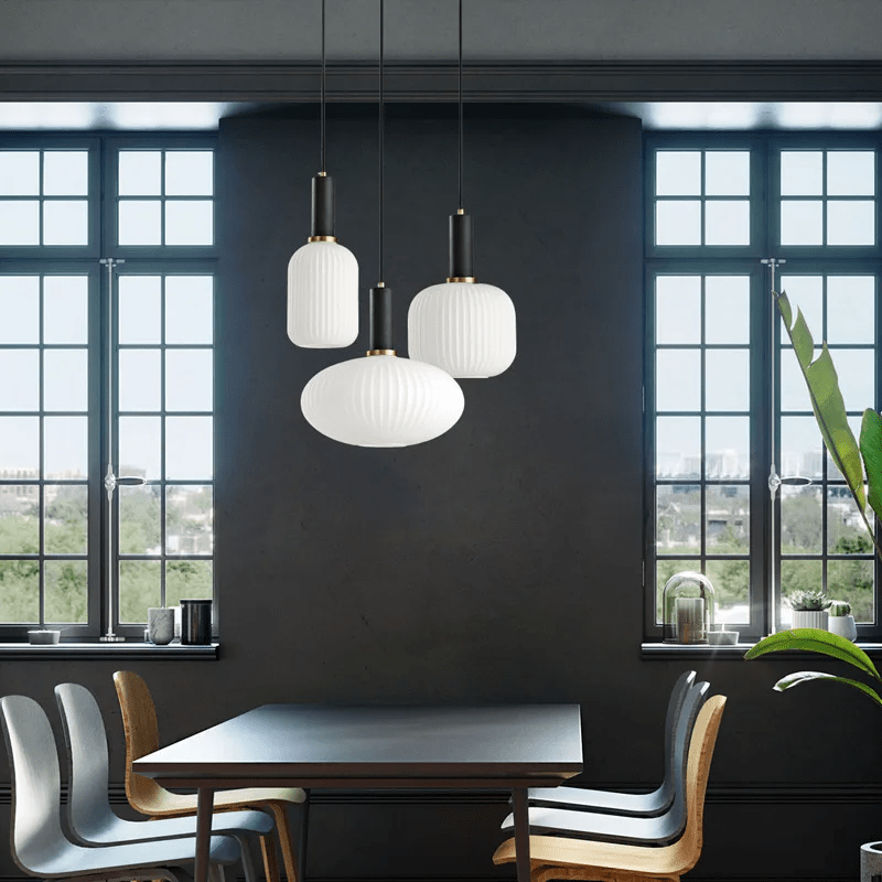 Suspension en Verre Élégante - Design Polyvalent et Matériaux de Qualité