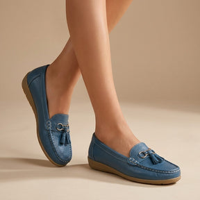 Penny loafers en cuir femme avec pompons décoratifs style intemporel
