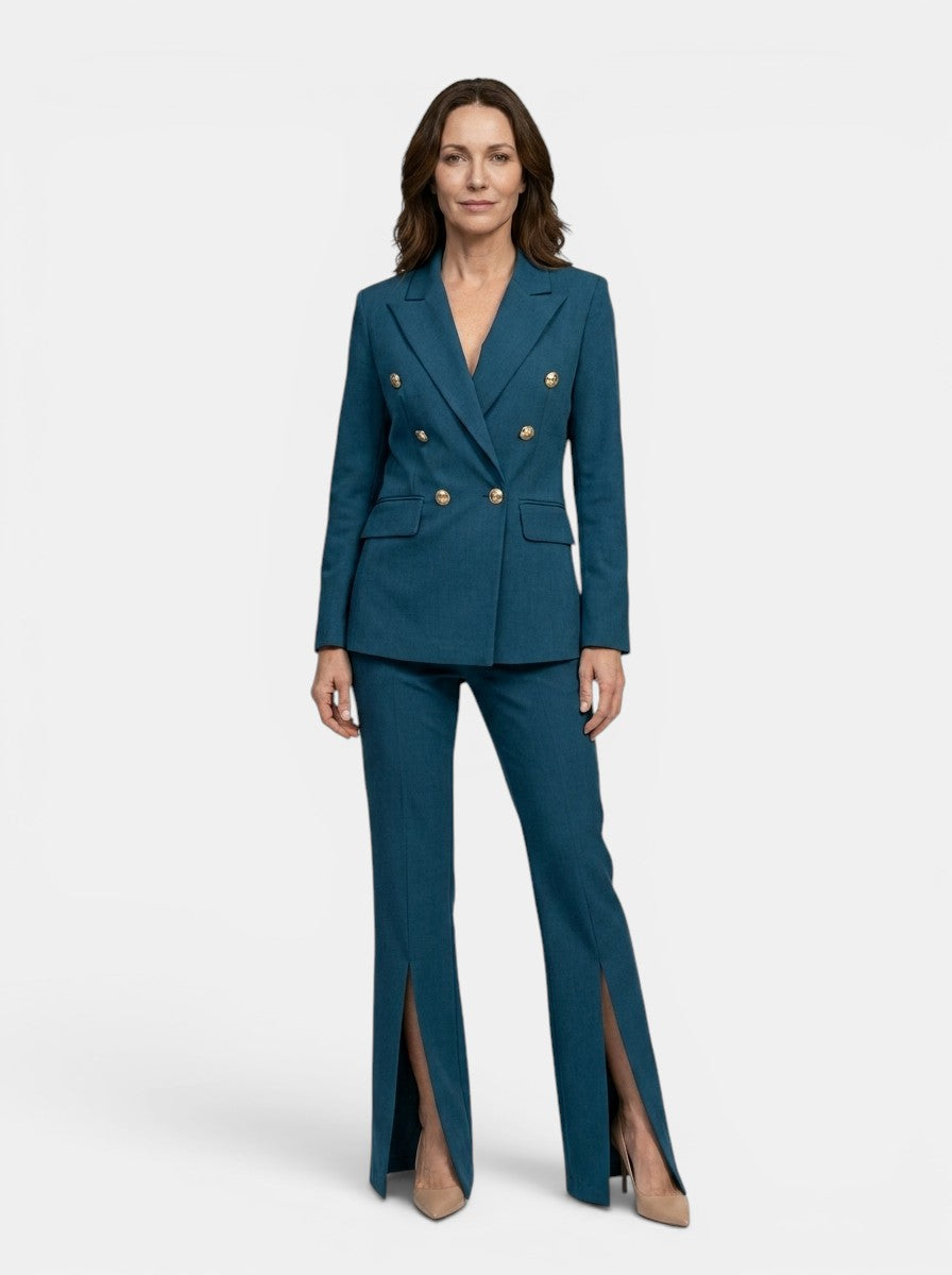 Tailleur pantalon blanc femme Sophia blazer croisé boutons dorés revers V