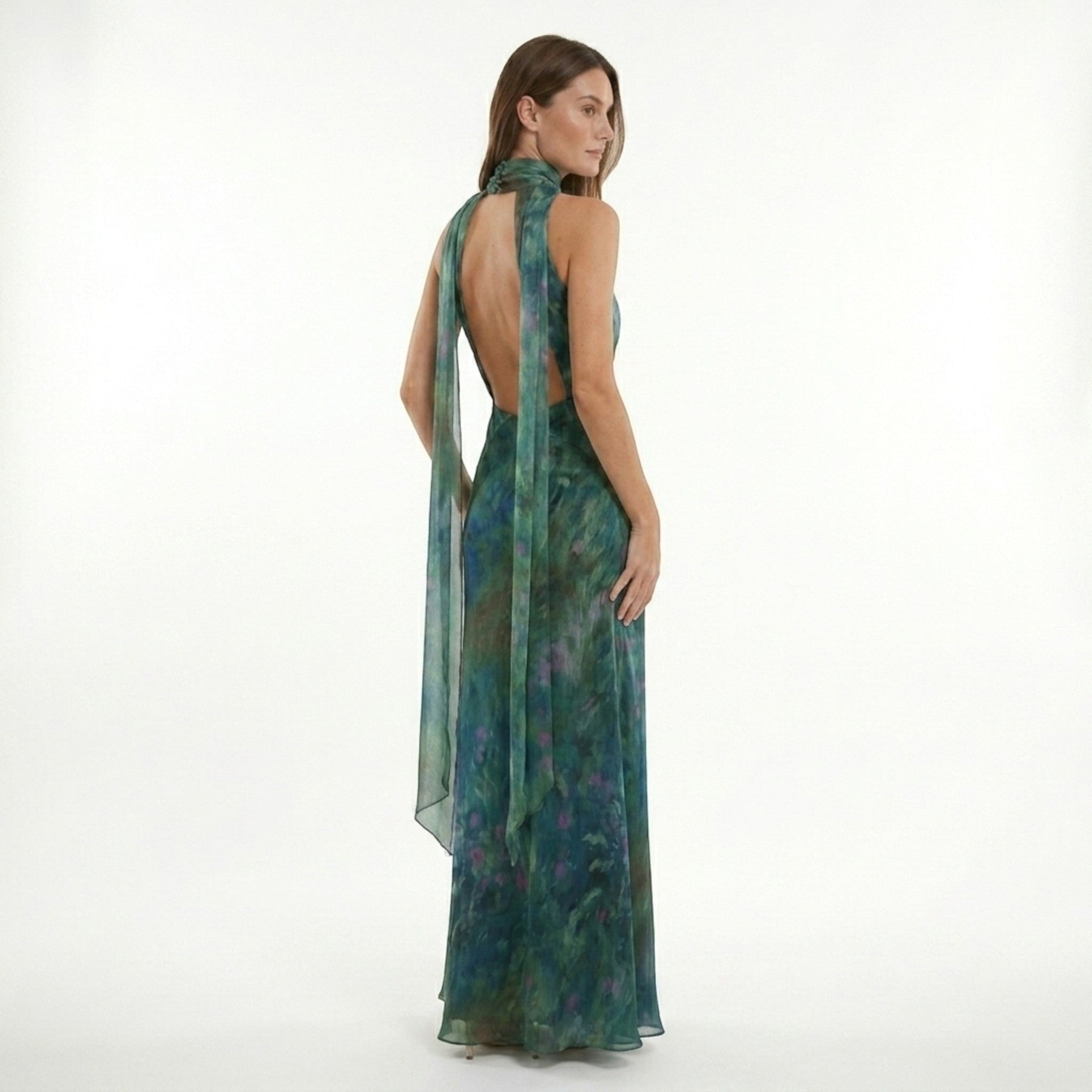 Robe maxi fleurie col haut dos ouvert mousseline légère invitée mariage femme