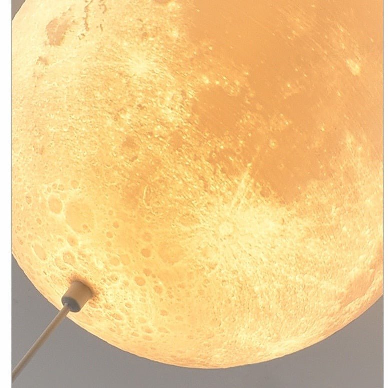 Lampe Spaceman en Forme de Lune - Ambiance Intergalactique pour Enfants