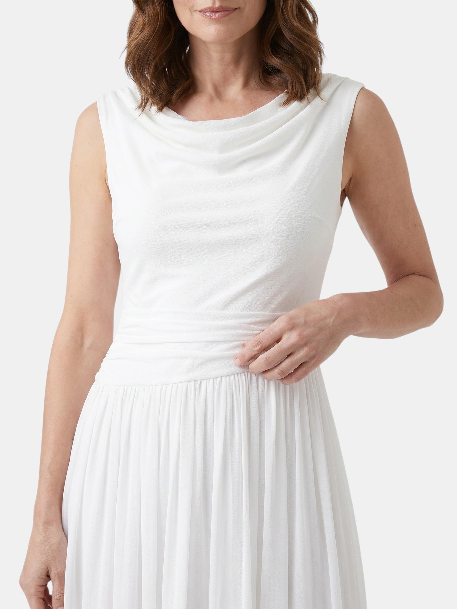Robe midi drapée encolure souple corsage ajusté jupe plissée femme