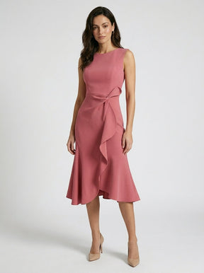 Robe midi asymétrique sans manches chic pour soirée cocktail femme