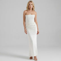 Robe maxi drapée sans bretelles chic et élégante pour cérémonie femme