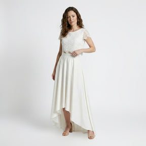 Robe de mariée deux-pièces en dentelle romantique avec jupe maxi fluide