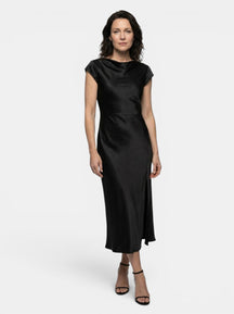 Robe midi col bateau classique manches courtes fente latérale femme