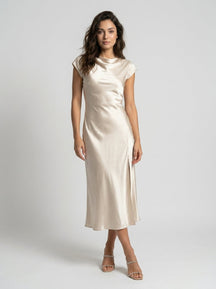 Robe midi nuisette minimaliste fluide femme élégante polyvalente été