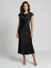 Robe midi nuisette minimaliste fluide femme élégante polyvalente été
