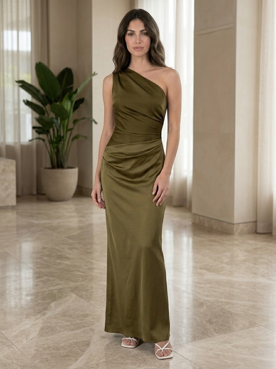 Robe maxi plissée une épaule élégante pour soirée et occasions formelles