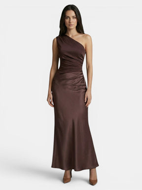 Robe longue plissée une épaule asymétrique élégante pour soirée femme