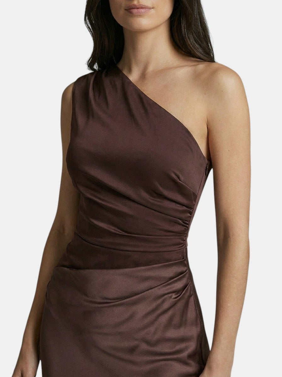 Robe longue plissée une épaule asymétrique élégante pour soirée femme