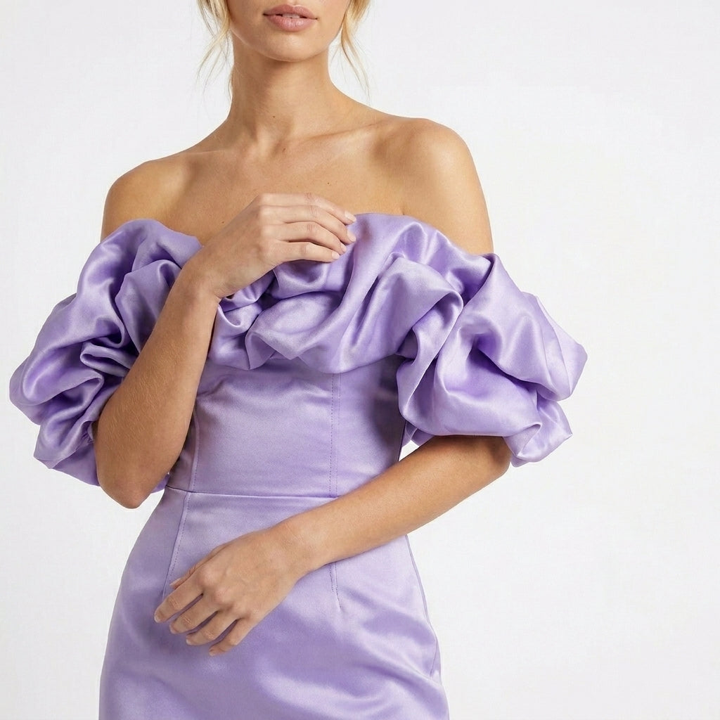 Robe mini bustier à volants romantique et sophistiquée pour cocktail femme