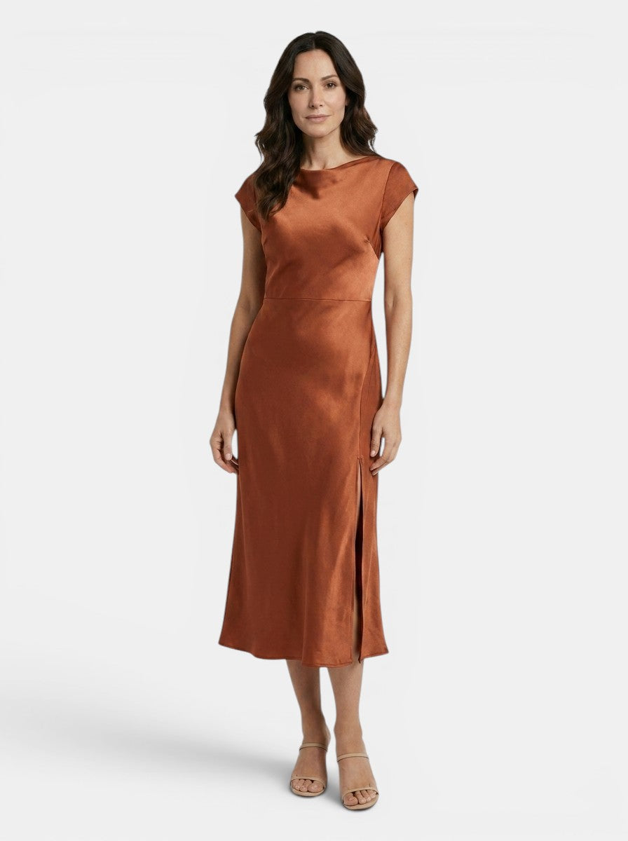 Robe midi en satin manches courtes detail dos noué soirée élégante
