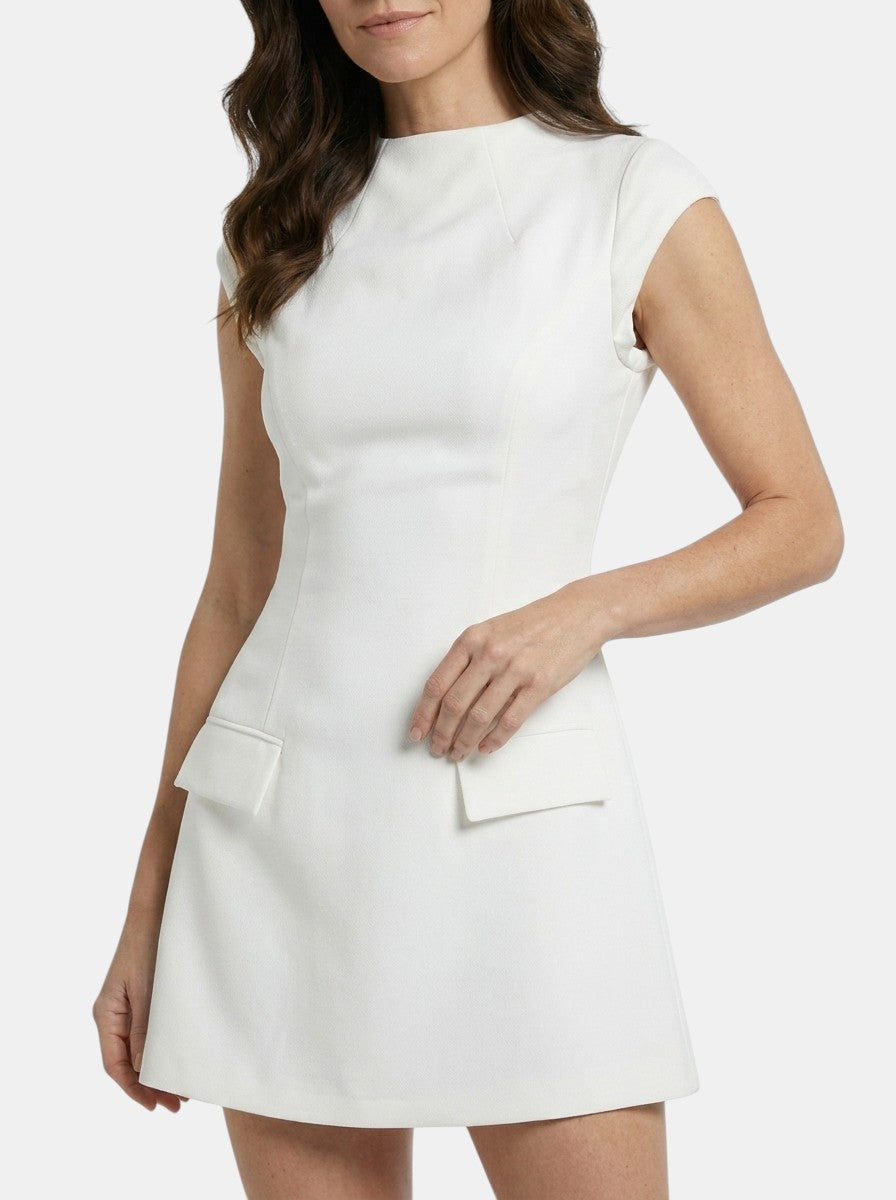 Mini robe blanche manches courtes col rond poches femme Collection Intemporelle