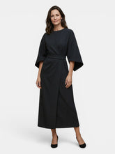 Robe midi portefeuille noire manches ballon ceinture auto-nouée soirée