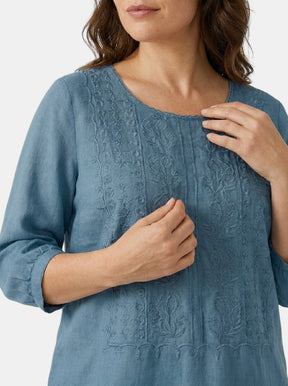 Blouse brodée florale coupe ample aérienne artisanale pour femme