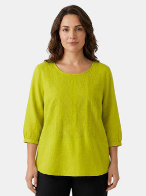 Blouse brodée florale coupe ample aérienne artisanale pour femme