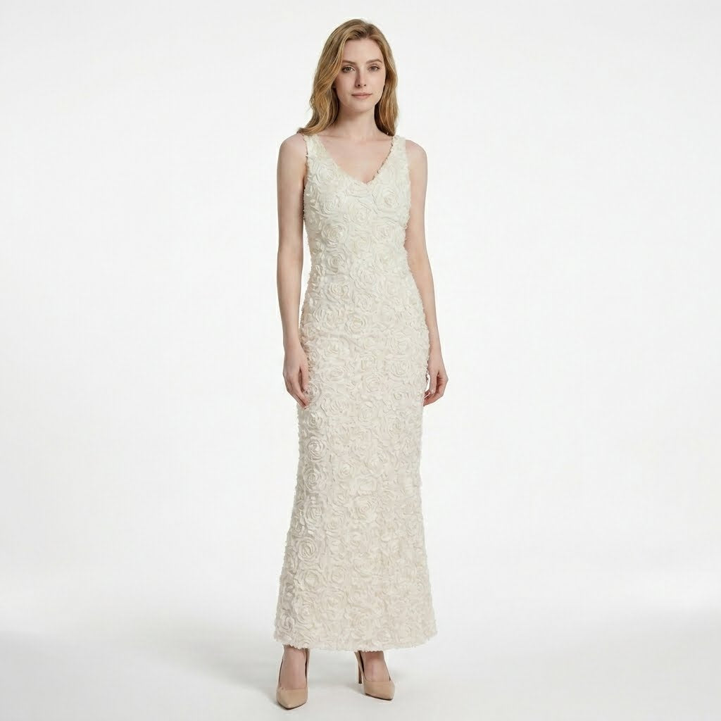 Robe mini texturée motif floral décolleté en V sans manches pour mariages