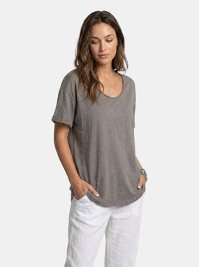 Blouse en coton légère femme coupe ample fluide style estival décontracté