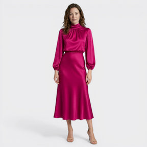 Robe midi satinée col montant ourlet évasé élégante pour occasions spéciales femme