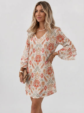 Mini robe imprimé marbre femme manches évasées col en V silhouette fluide