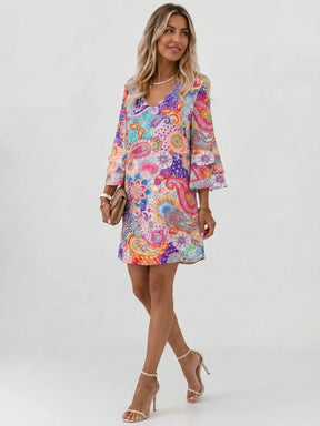 Mini robe imprimé marbre femme manches évasées col en V silhouette fluide