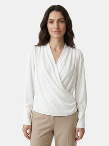 Blouse satinée col V manches bouffantes taille plissée romantique femme