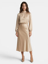 Robe midi drapée col montant manches longues taille haute élégante femme