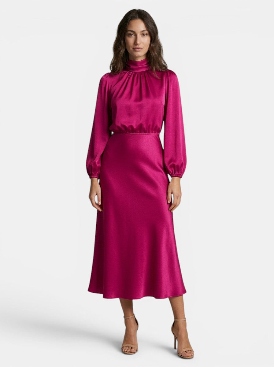 Robe midi drapée col montant manches longues taille haute élégante femme