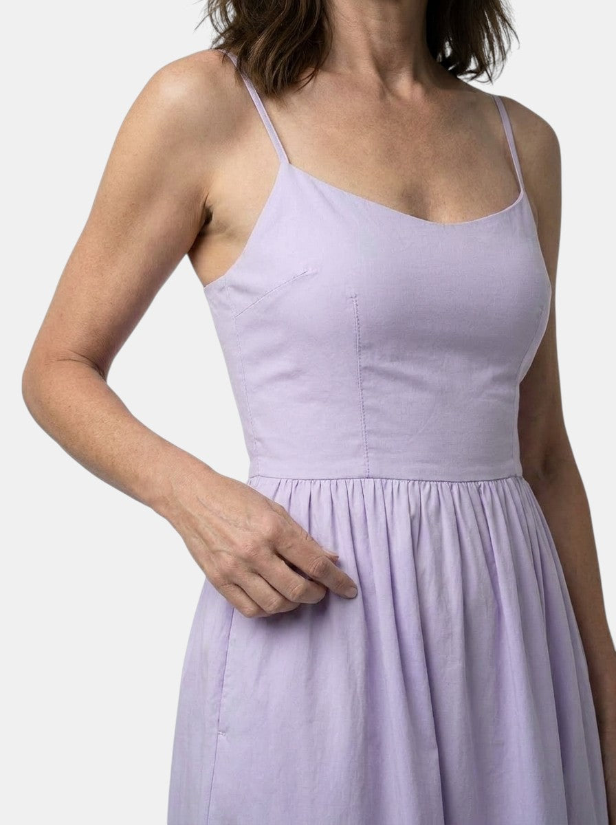 Robe midi ligne A structurée bretelles fines invitée mariage minimaliste femme
