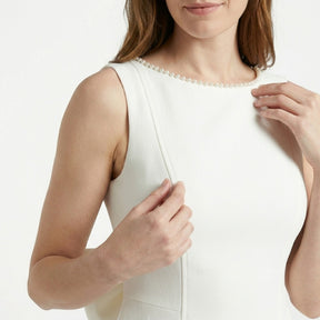 Robe mini structurée sans manches femme cocktail élégante invitée mariage