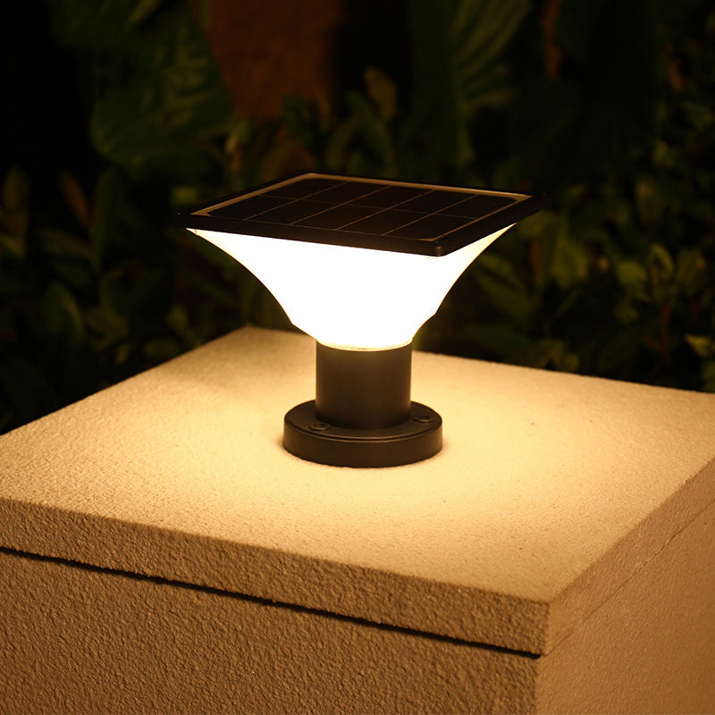 Lampe Solaire Étanche pour Jardin - 3 Couleurs de Lumière et Batterie 4000mAh