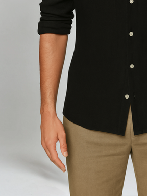 Chemise en Lin Noir pour Hommes - Élégance et Confort au Quotidien